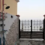 . Calme * Symi