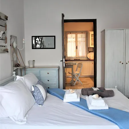 . Calme Holiday home Symi