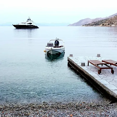 . Calme * Symi