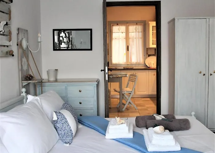 . Calme Holiday home Symi