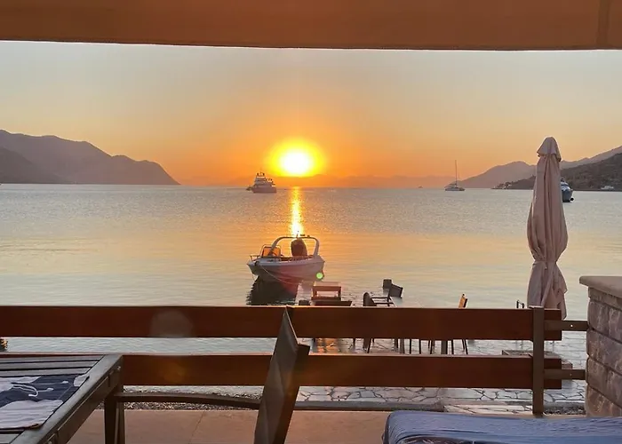 بيت للعطل . Calme *